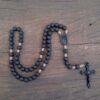 Terço Sagrado Coração de Jesus Agilis 8mm - Areia e Preto