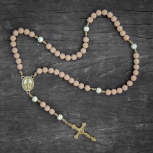 Terço Nossa Senhora das Graças Agilis 8mm - Rosado, Ouro, Pedra Howlita
