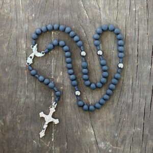 Terço de São Miguel Agilis 8mm - Preto e Grafite