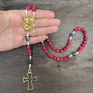 Terço Sagrada Família Agilis - Vermelho e ouro