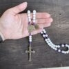 Terço Medalha de Nossa Senhora das Lágrimas - Roxo e branco